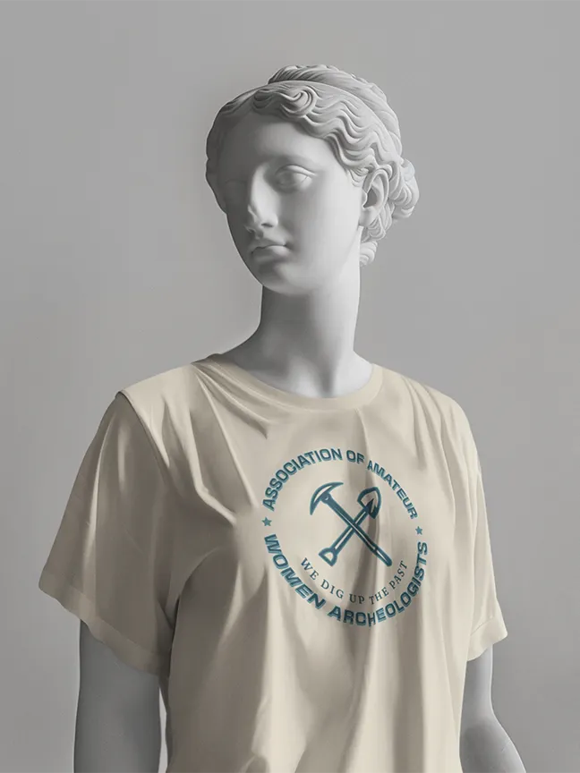 Women Archeologists Women's Relaxed Fit Tee product image (17)