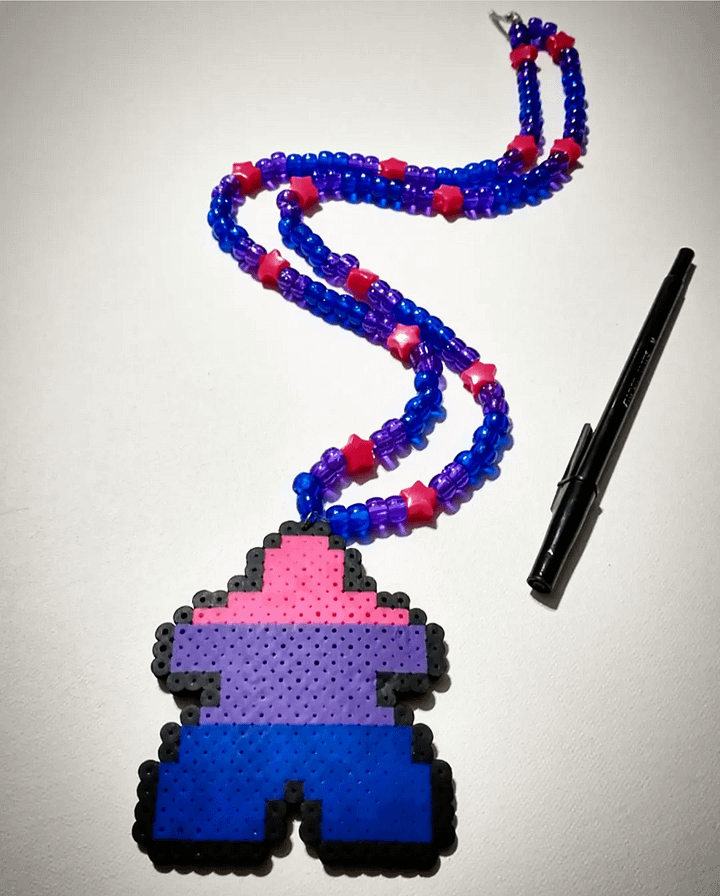 Pride Meeple Kandy Necklaces product image (1)