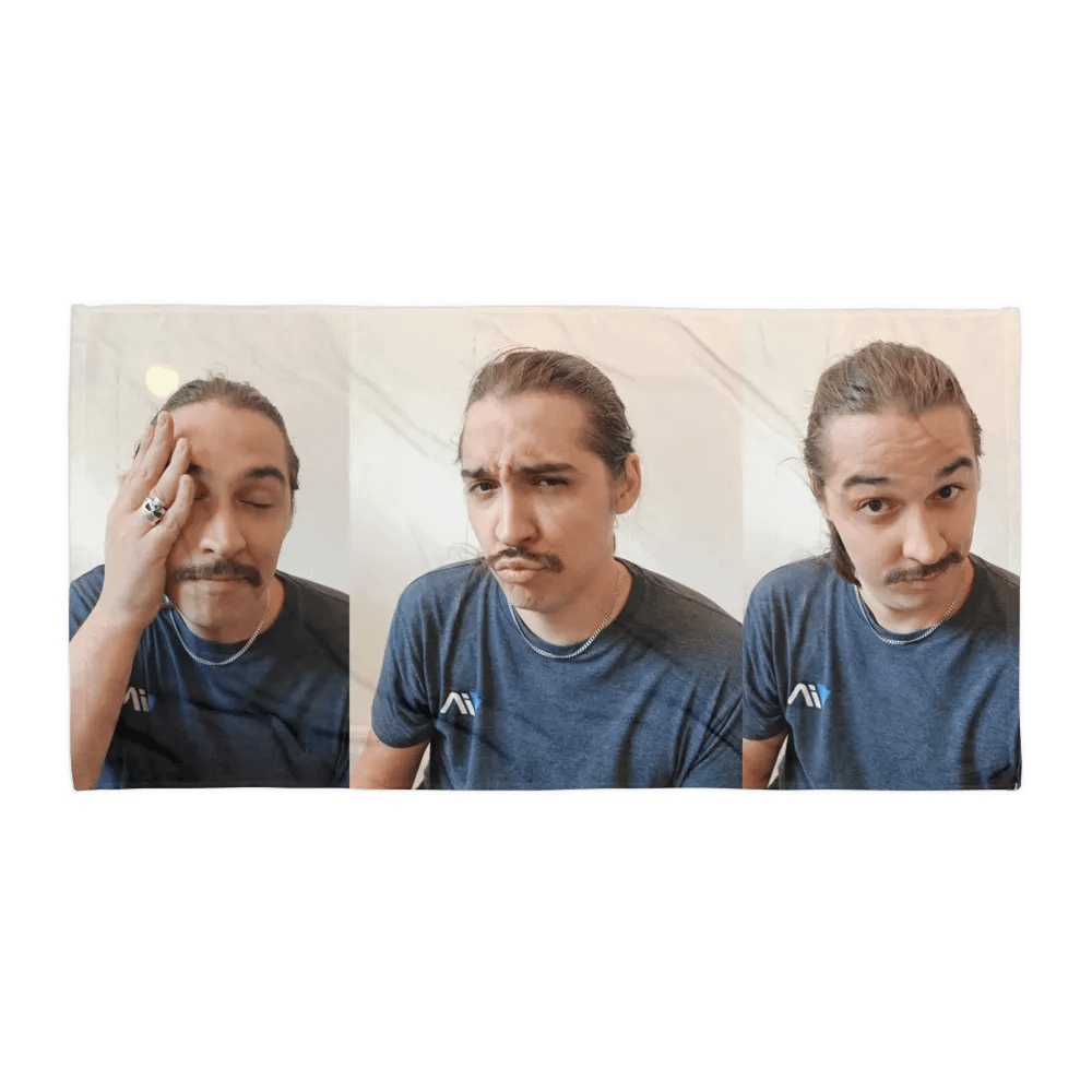 THE Tash Towel product image (1)