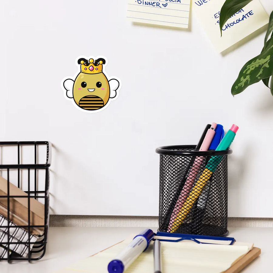 Queen bee magnet product image (12)