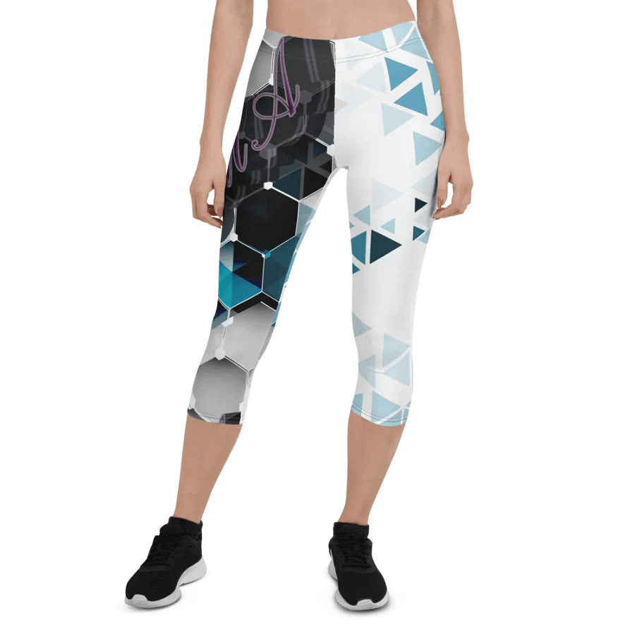 PGMA Geometric Art Capri Leggings product image (1)