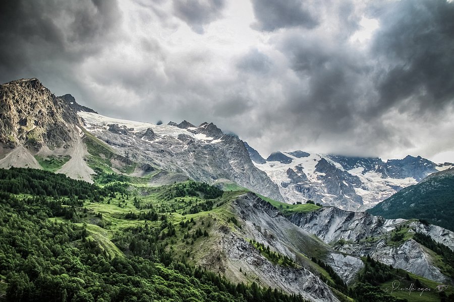 Fine Art Photography – Limited Edition - La Meije – Majesty of the French Alps product image (1)