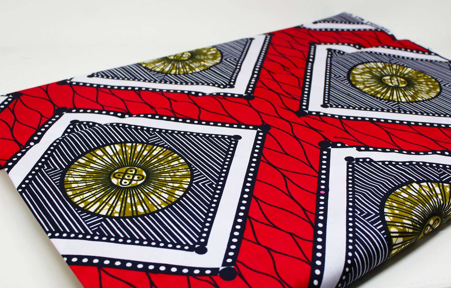 Scampolo Tessuto Wax Print - Design Geometrico - 37 cm x 114 cm - cod.569/B product image (2)