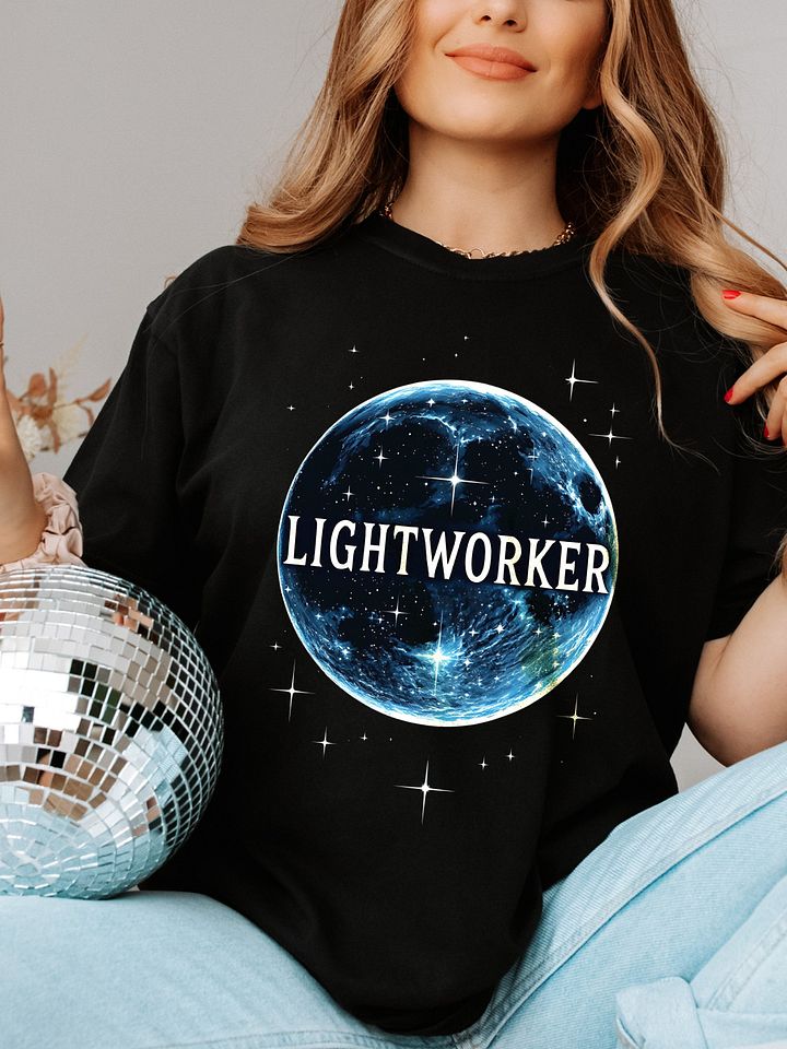 Lightworker 4AM Club Design T Shirt product image (1)