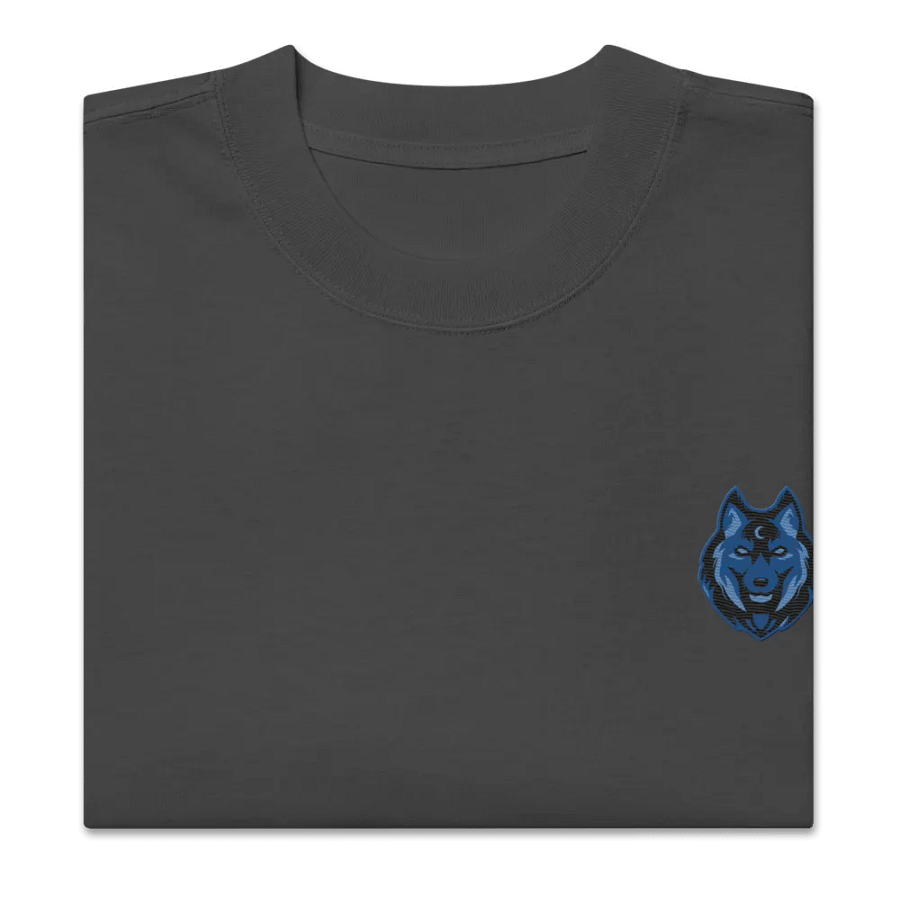 Sleek Wolf Graphic Oversized Tee product image (4)