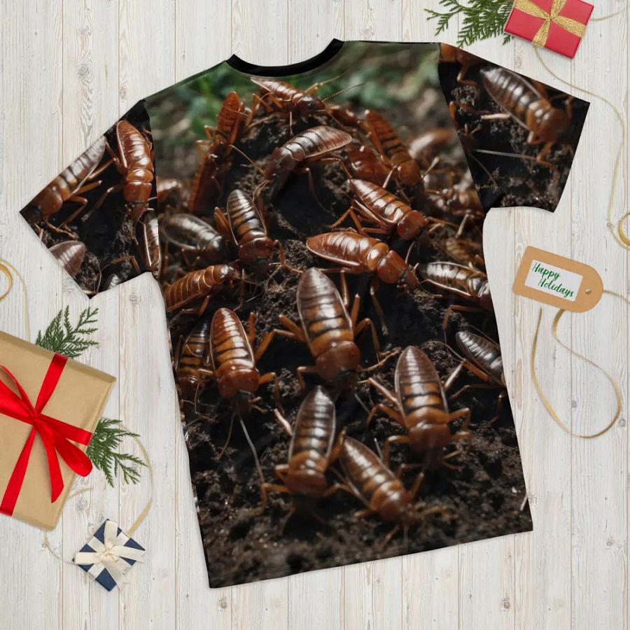 Roach Haven Men's T-shirt product image (12)