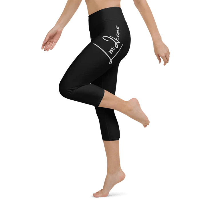 Lm2kone Script Yoga Capri Leggings product image (1)