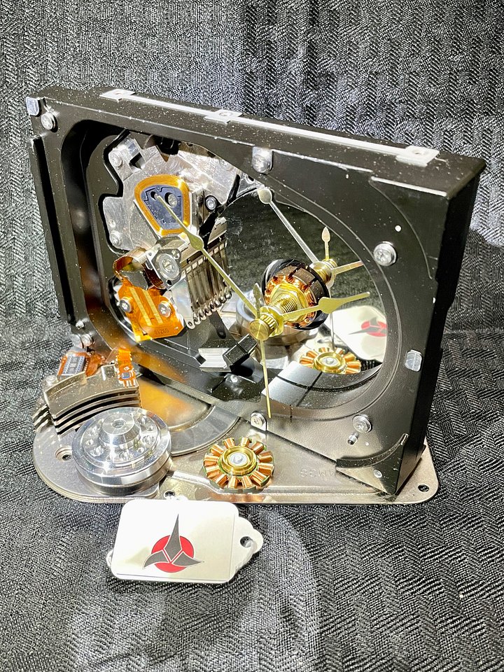 Martok - Hard Drive Clock product image (1)