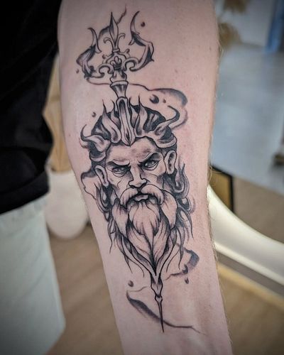 pOseiDoN 

cheers @_samparton_ 🤘🏻🤘🏻🤘🏻

#poseidon #poseidontattoo #godofthesea #tattoo #ink #tattoodesign #tattooart #tattooli...
