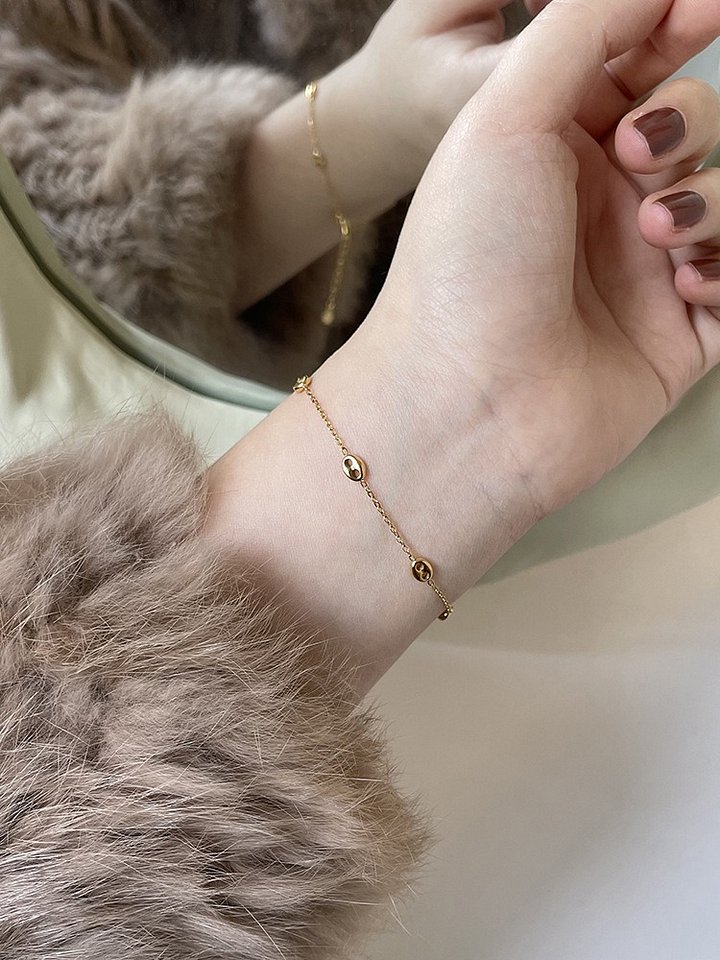 O-chain pig nose Bracelet | 18K Gold Plated product image (2)
