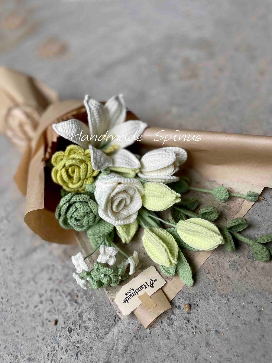 Green-Summer-Morning Fresh Lily Crochet Knit Bouquet product image (5)