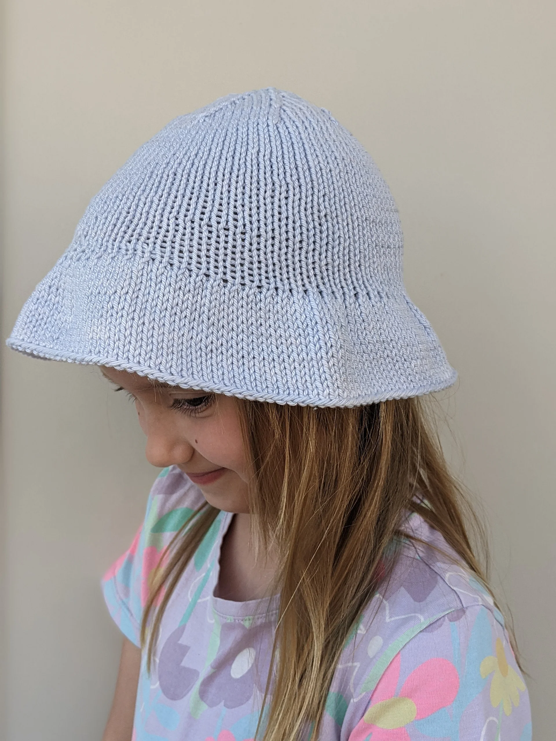 Knit Summer Bucket Hat Pattern product image (1)
