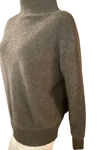 Tahari 2-Ply Pure Cashmere Sweater (Gray) product image (2)