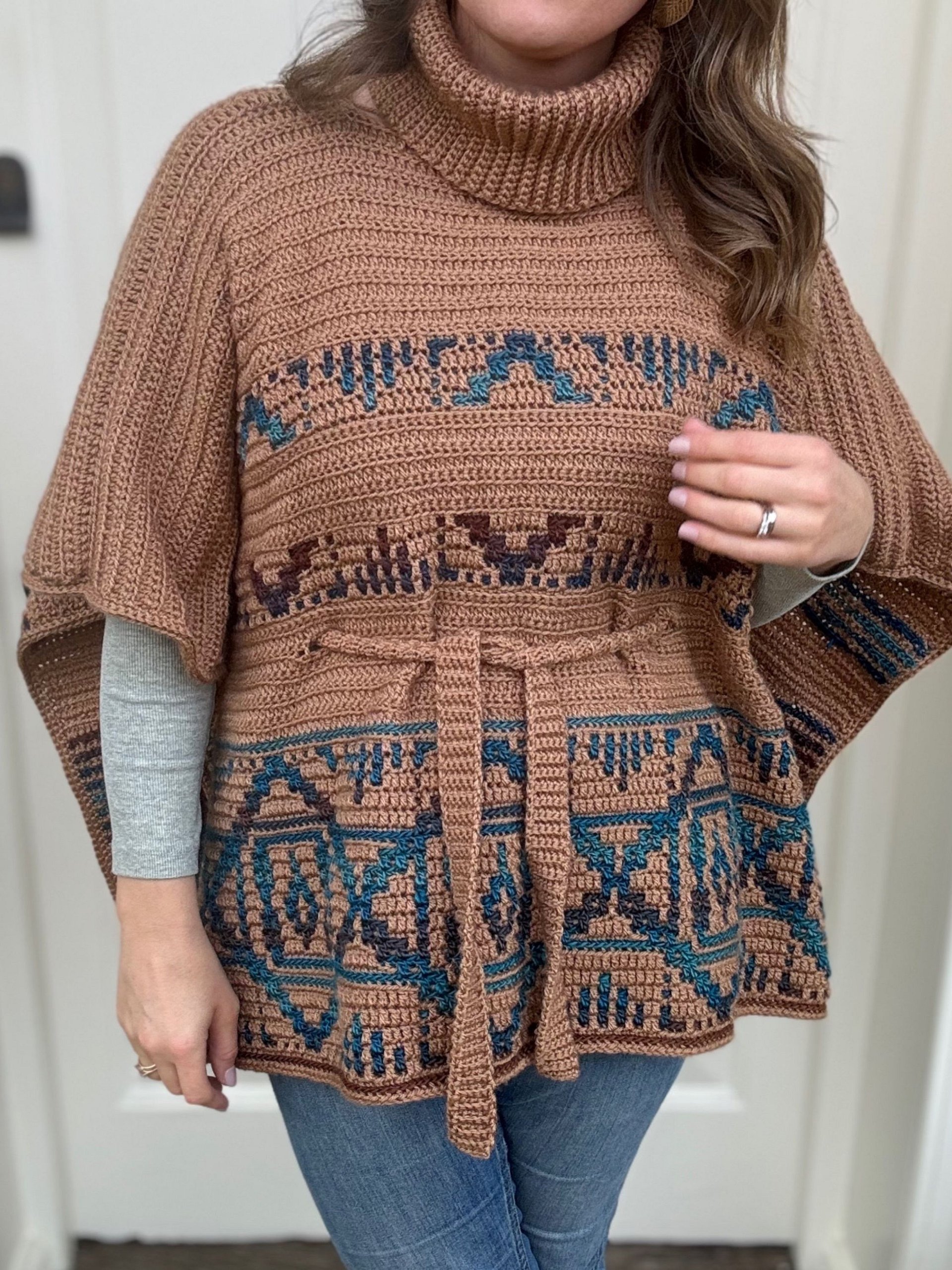 Labyrinth Poncho Adult Sizes XS to 5XL, Mosaic Crochet Poncho Pattern PDF product image (7)