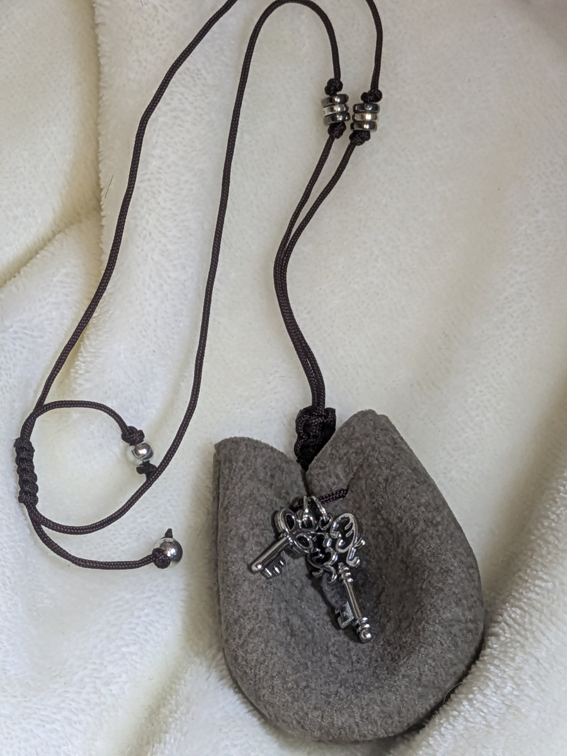 You & Me Key Adjustable Pouch Necklace product image (2)